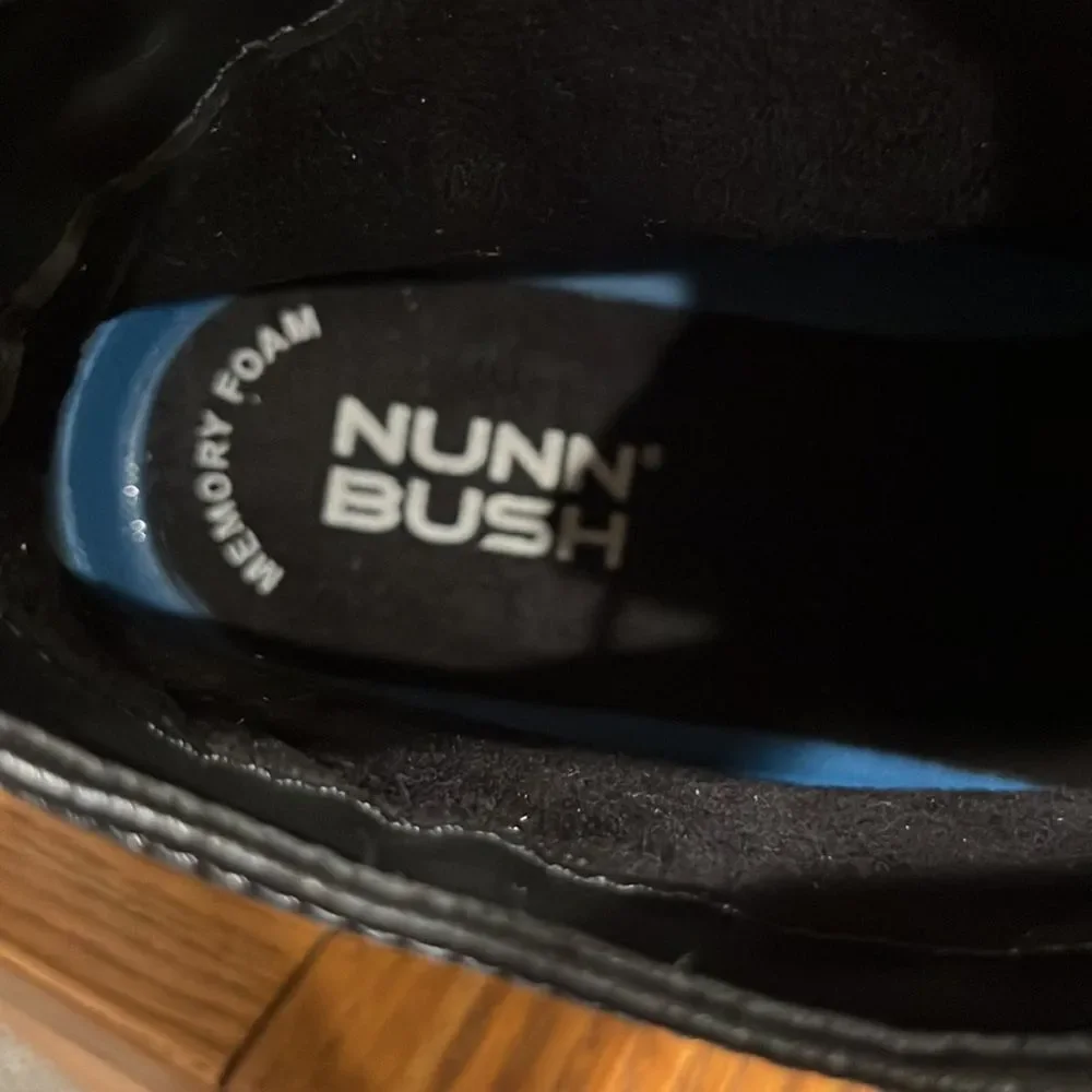 EUC Nunn Bush Odell Wingtip Chukka Black Boot Size 10.5W.